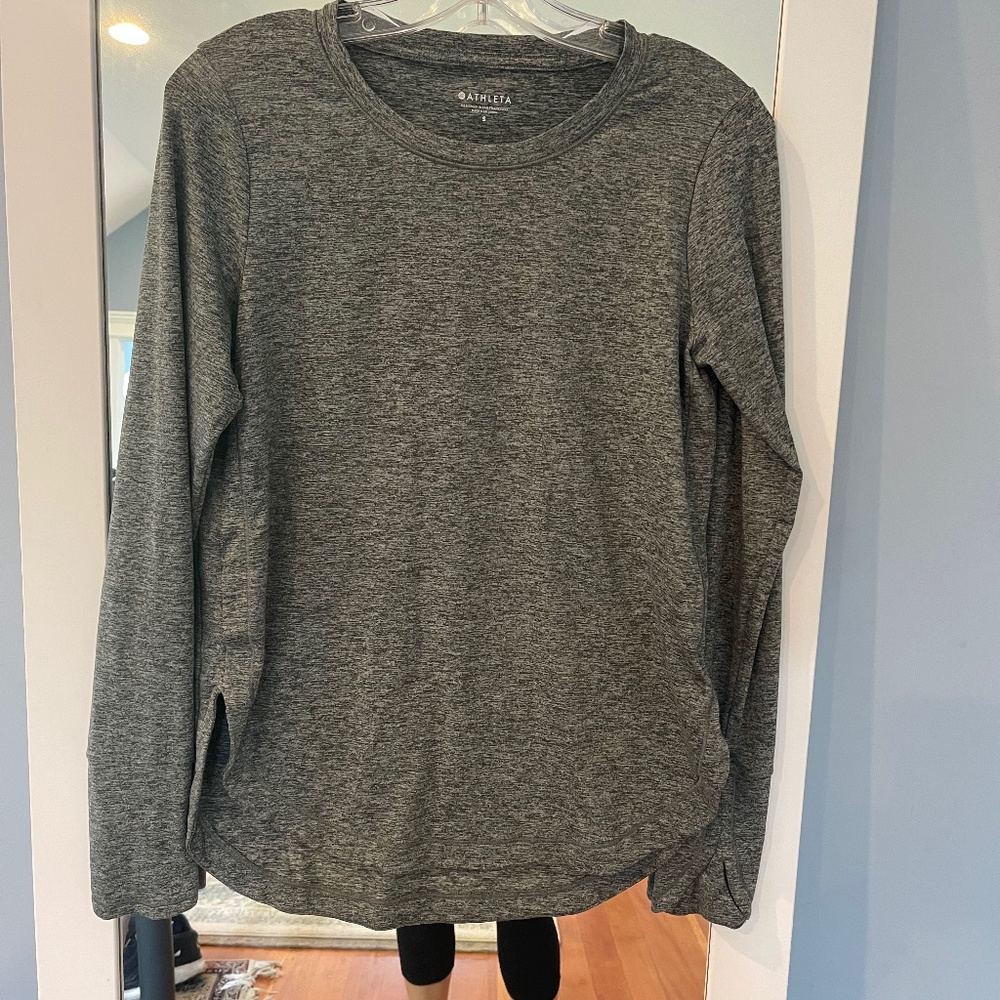 Athleta long sleeved top
